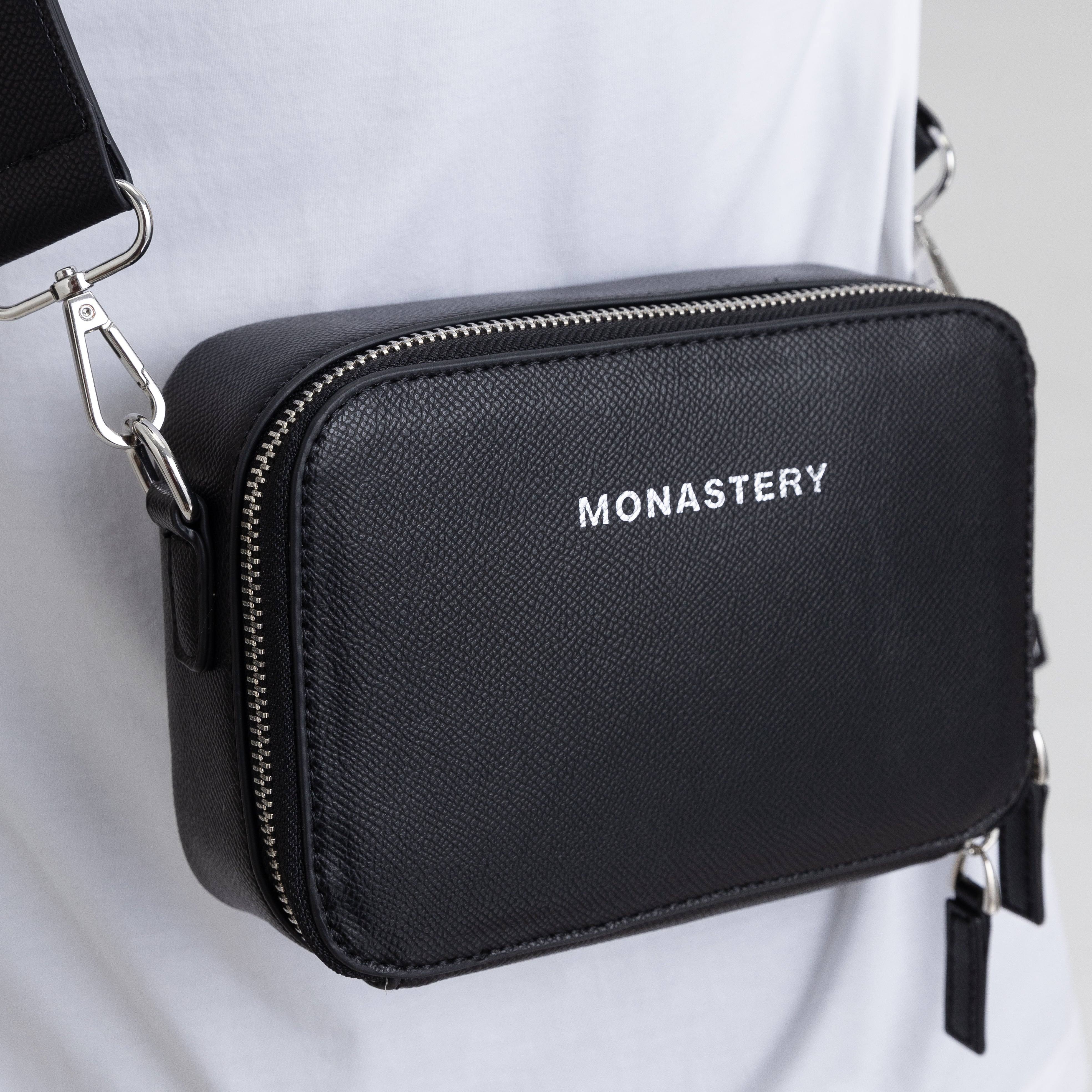 FANNYPACK SHUM BLACK - Monastery